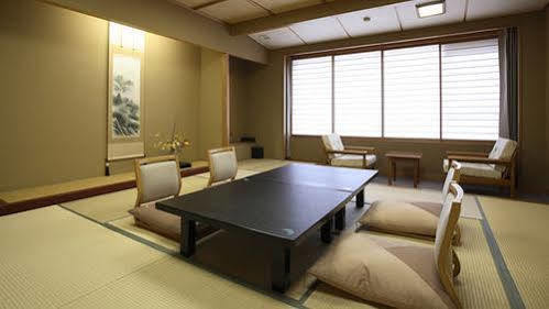 Hotel Shisuikaku Toufuya Toyota  Esterno foto